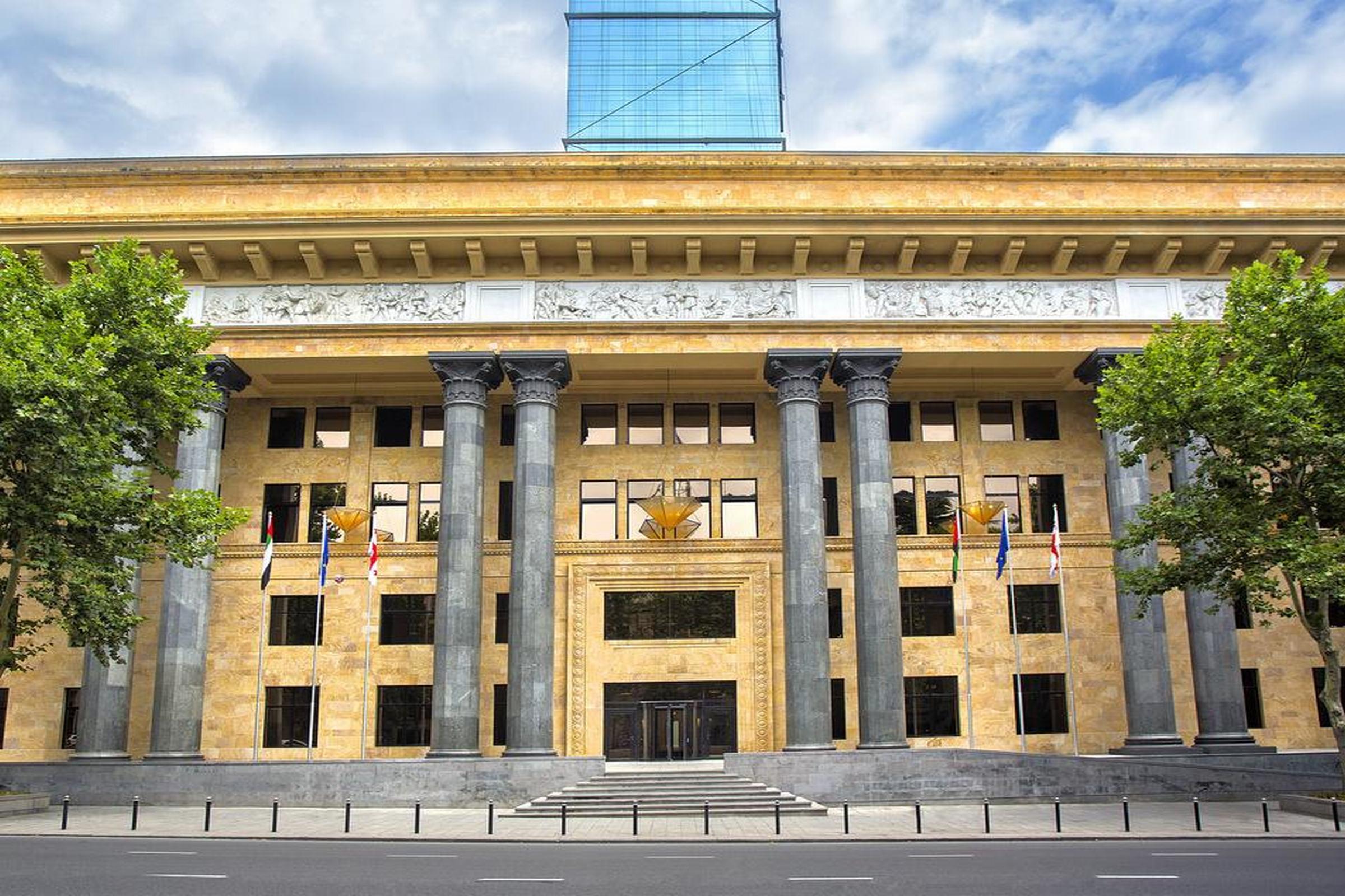 The Biltmore Tbilisi Hotel Bagian luar foto The Parliament of Georgia
