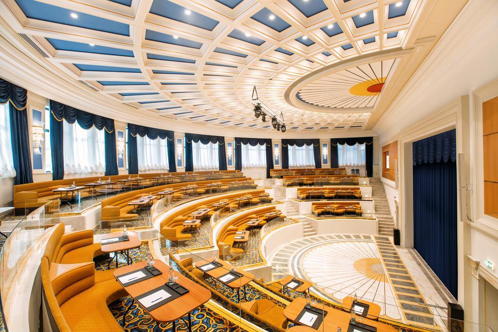 The Biltmore Tbilisi Hotel Bagian luar foto The Federal Council Chamber